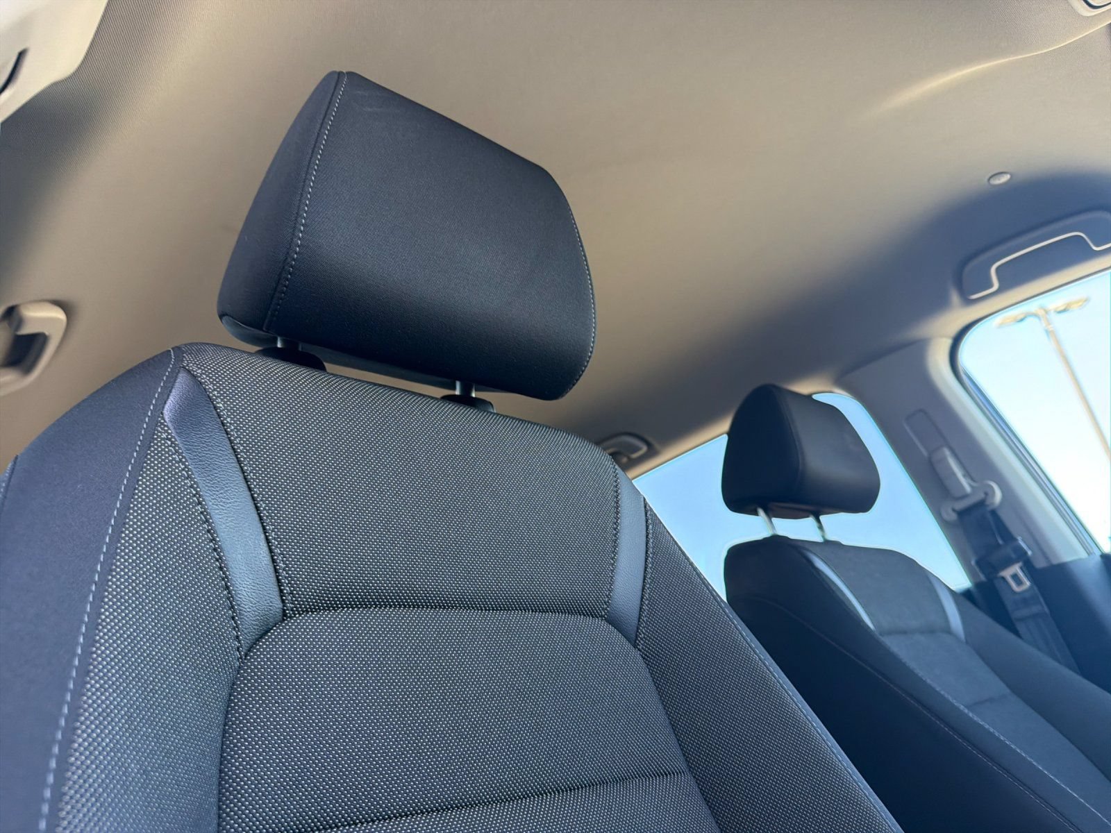 Used 2025 Honda CR-V LX image 18