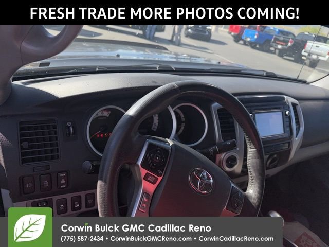 Used 2014 Toyota Tacoma 4x4 Double Cab w/ TRD Off-Road Package image 3