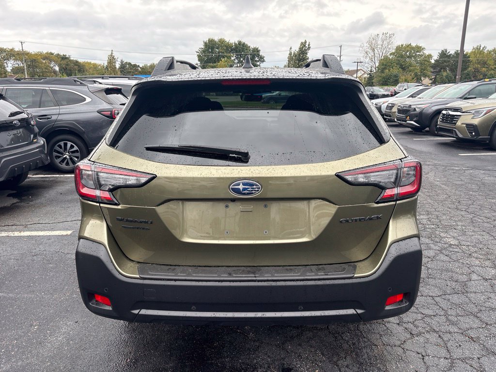 Certified 2025 Subaru Outback Onyx Edition AWD/4WD image 5