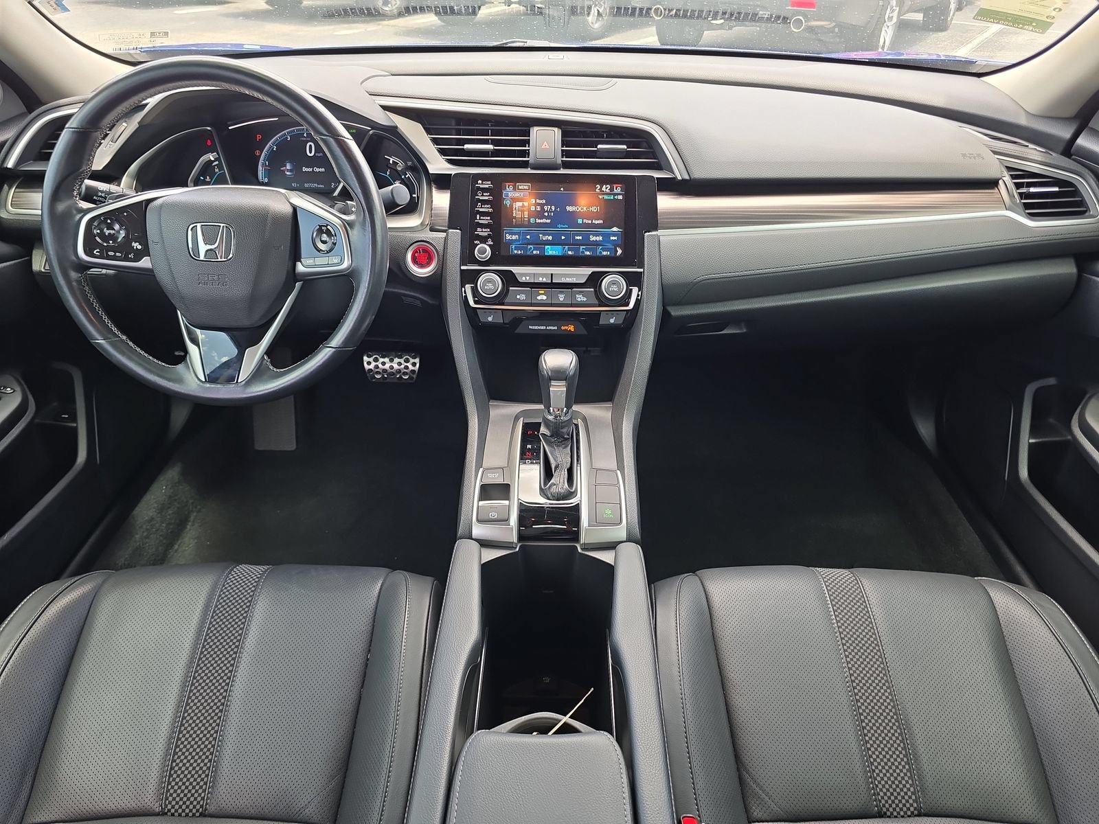 Used 2021 Honda Civic Touring image 9