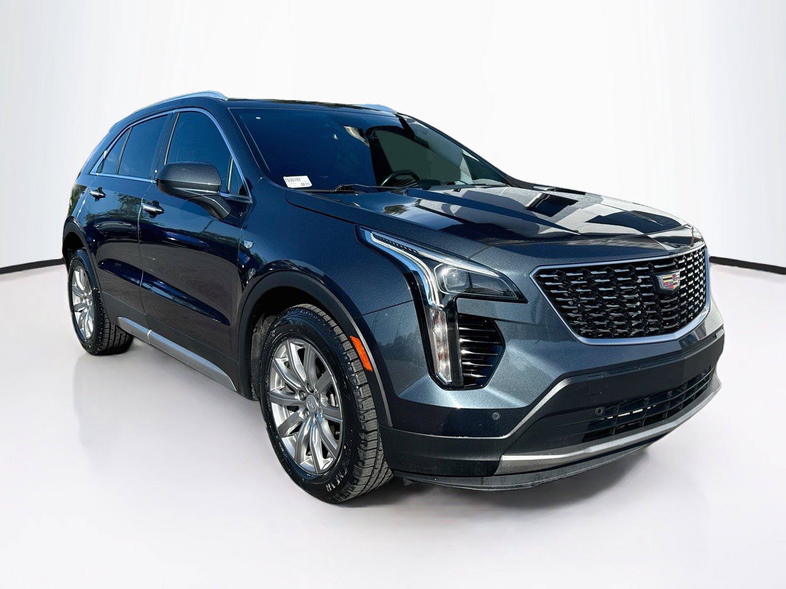 Used 2020 Cadillac XT4 Premium Luxury w/ Driver Awareness Package FWD image 7