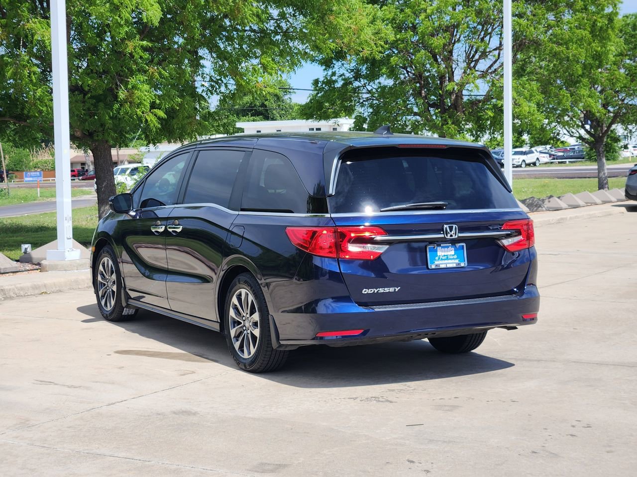 Used 2023 Honda Odyssey EX-L image 7