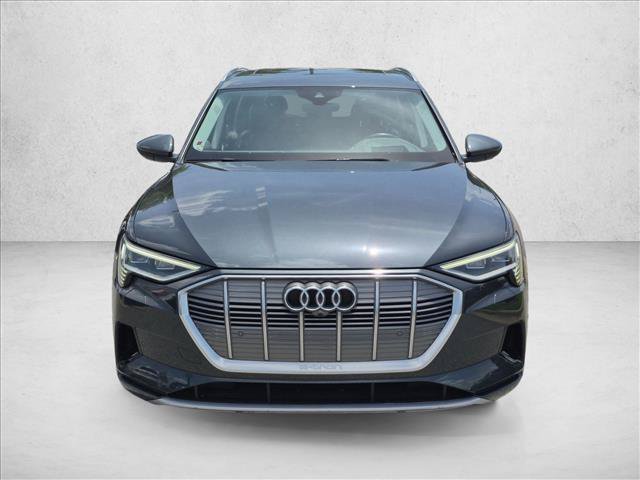 Certified 2021 Audi e-tron Prestige w/ Prestige Package AWD/4WD image 2