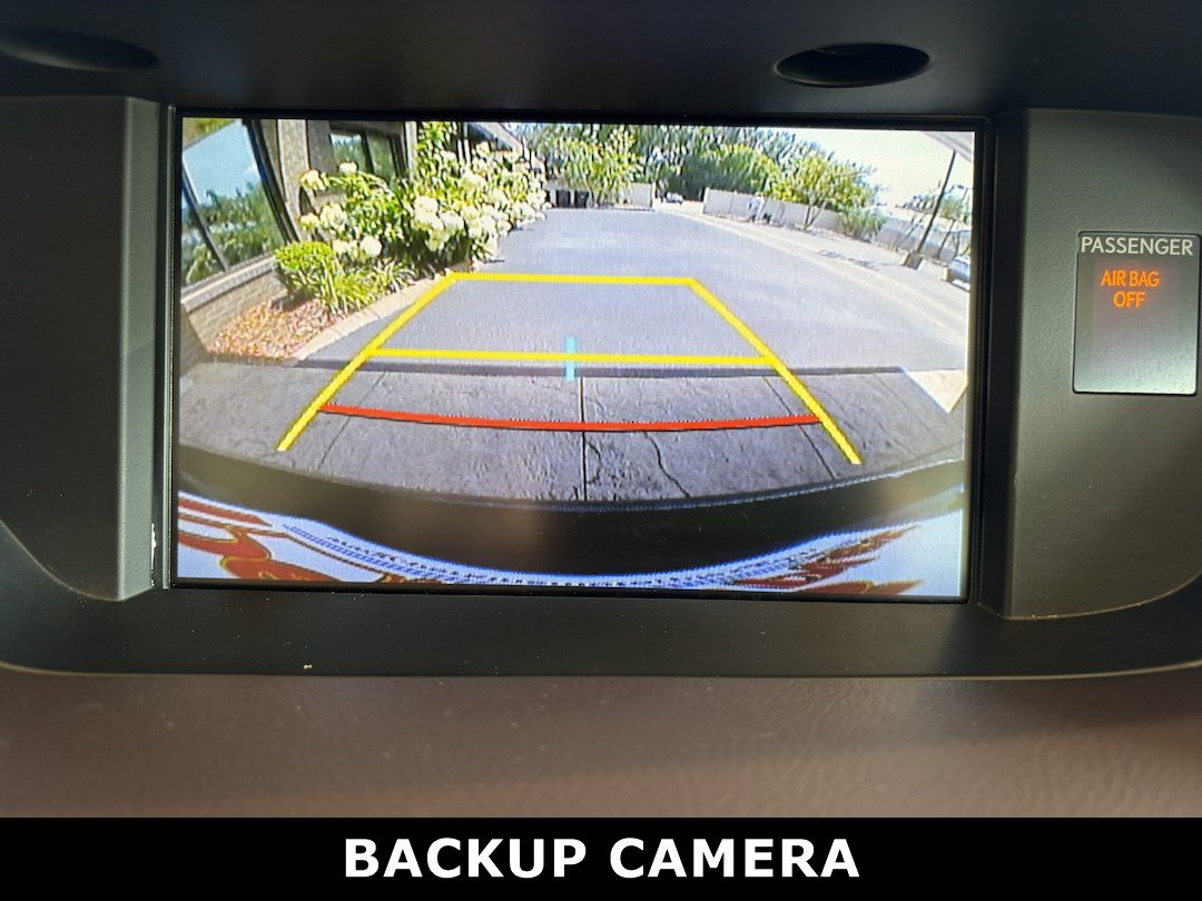 Used 2016 Lexus ES 350 w/ Luxury Package w/Wood Trim FWD image 18