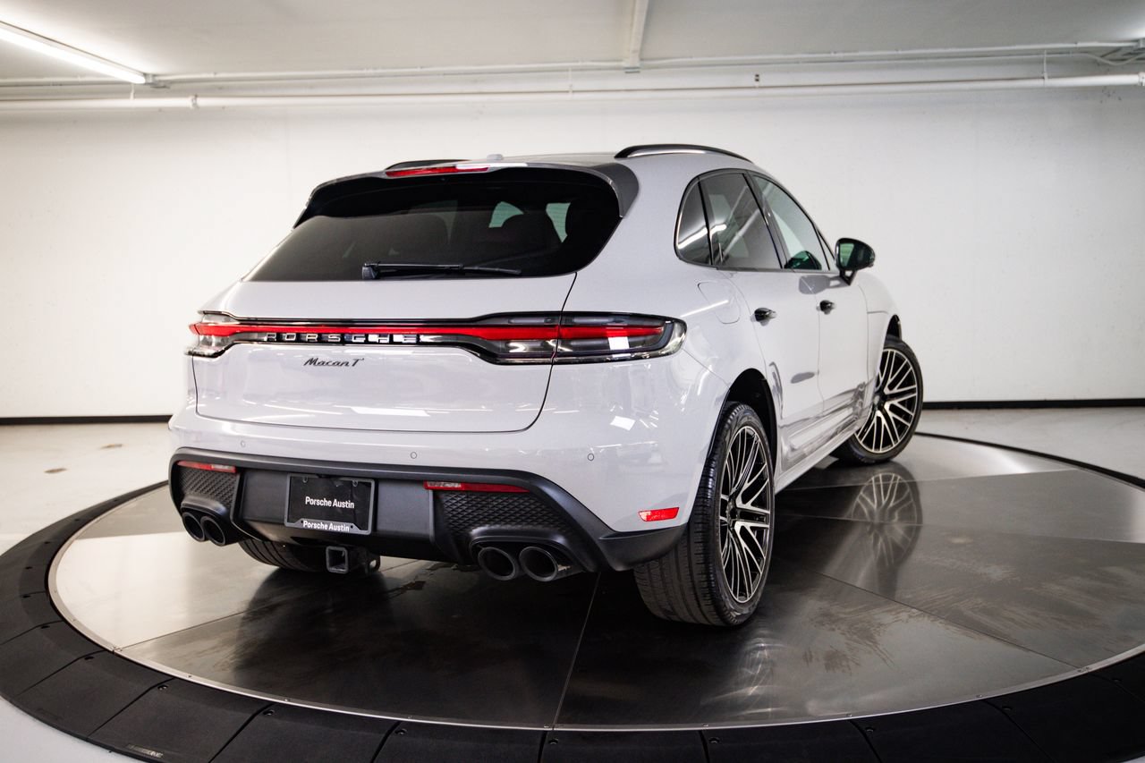Certified 2023 Porsche Macan Turbo AWD/4WD image 7