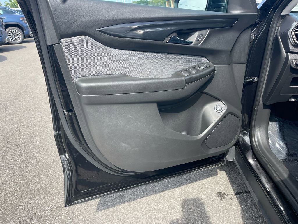 Used 2024 Chevrolet TrailBlazer LT w/ Convenience Package image 25