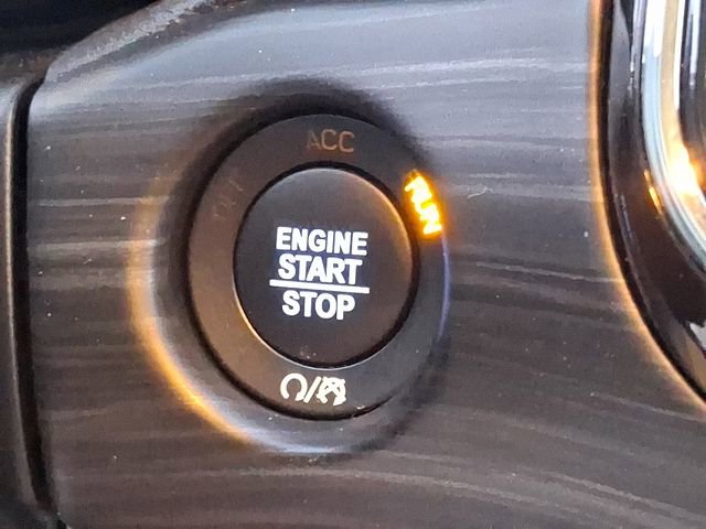 Used 2022 Jeep Grand Cherokee Laredo E w/ Security & Convenience Group image 20