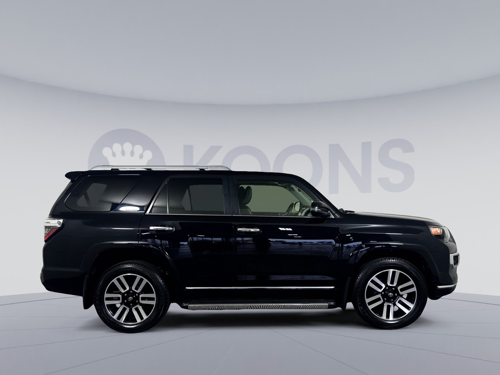 Used 2022 Toyota 4Runner Limited AWD/4WD image 8