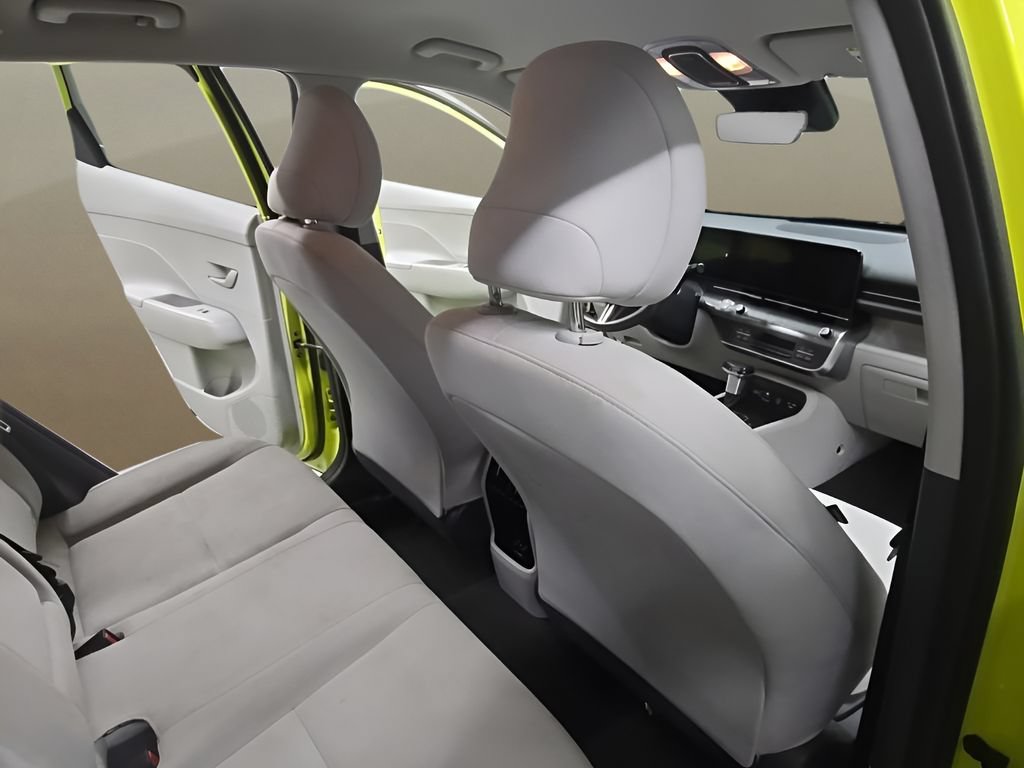 Used 2024 Hyundai Kona SEL FWD image 16