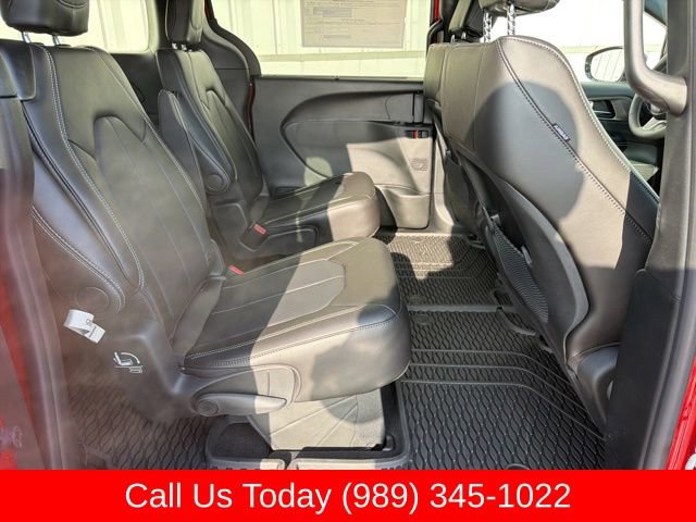 New 2026 Chrysler Voyager LX FWD image 34