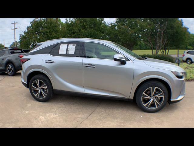 Used 2023 Lexus RX 350 Premium w/ Accessory Package (Z1) FWD image 9