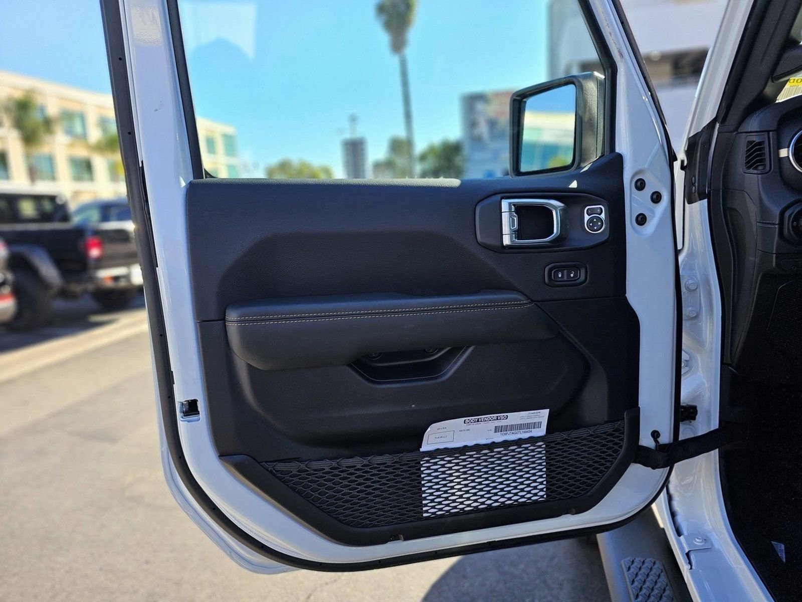 New 2026 Jeep Gladiator Sahara AWD/4WD image 10