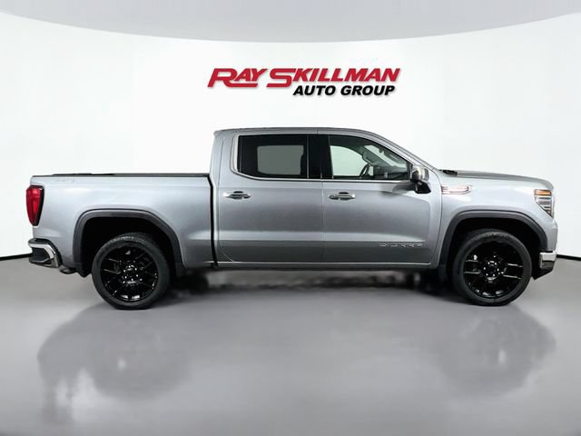 Used 2026 GMC Sierra 1500 SLT AWD/4WD image 8