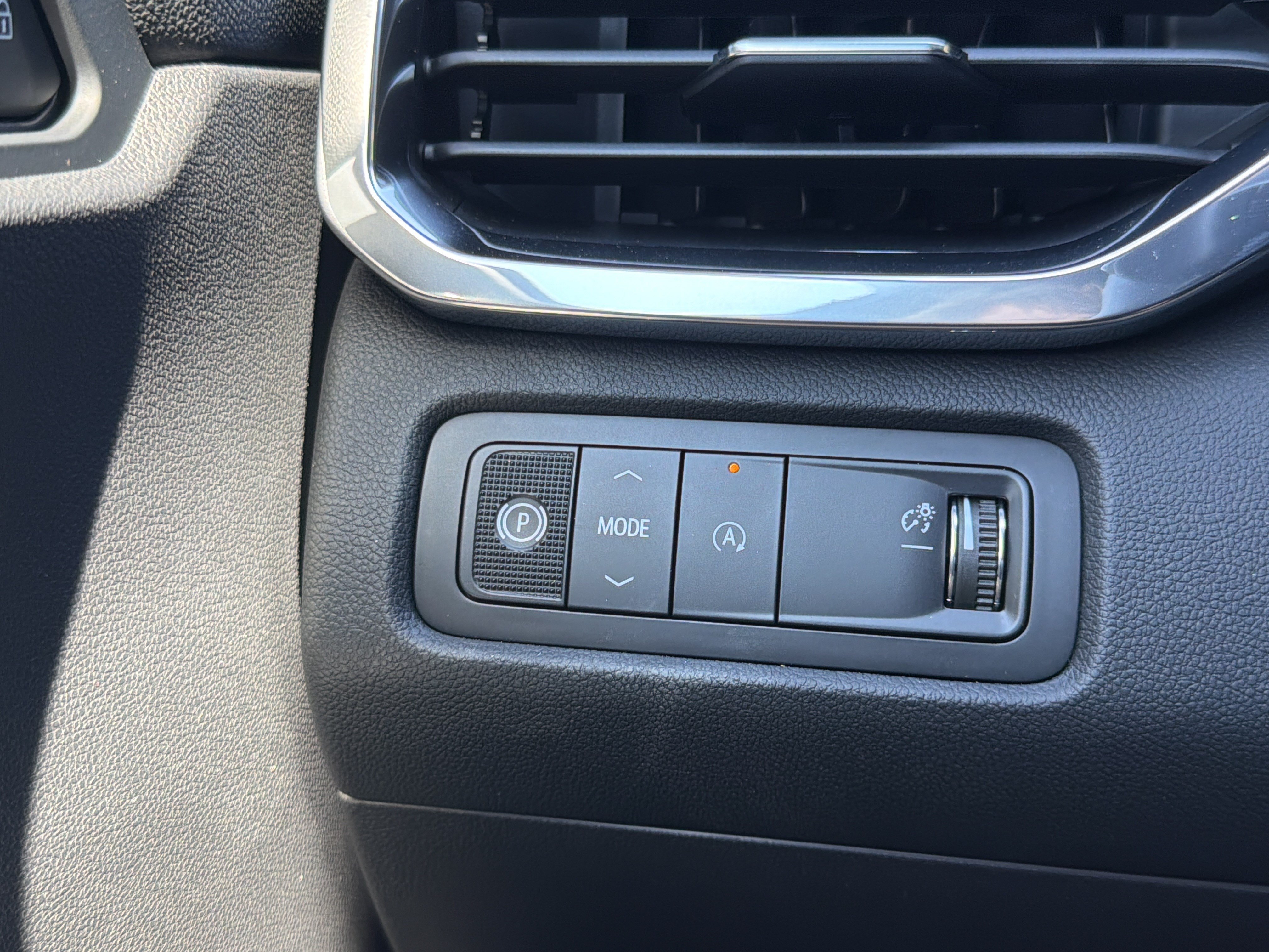 New 2027 GMC Acadia Elevation w/ Black Edition FWD image 32