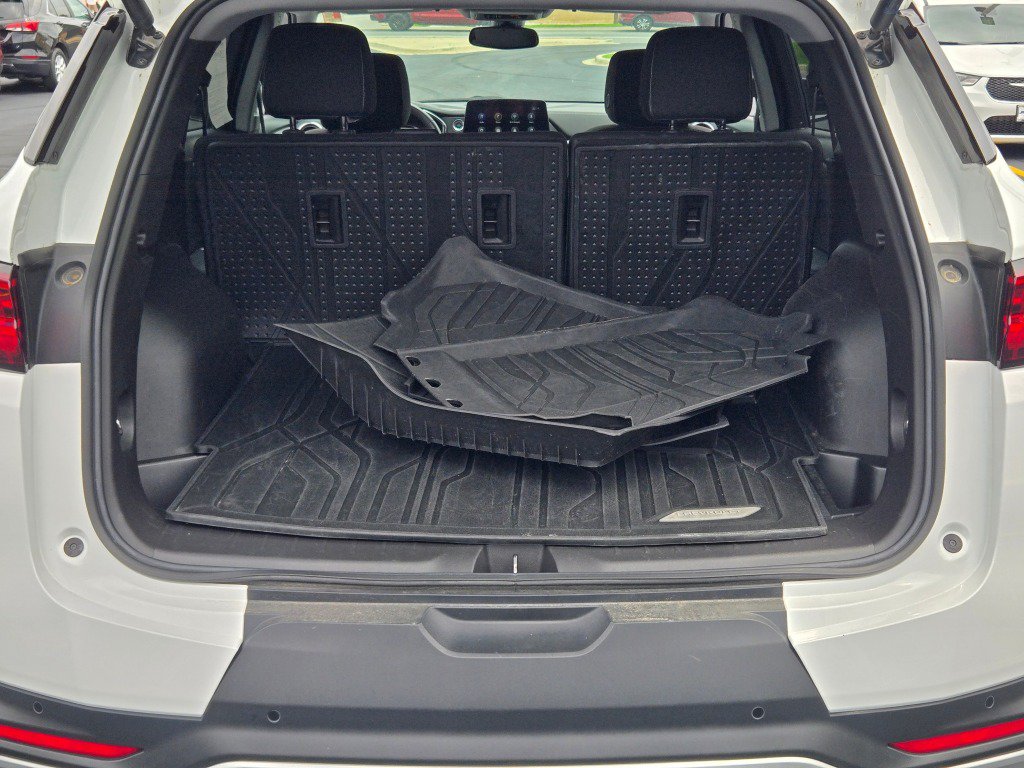 Certified 2024 Chevrolet Blazer LT w/ Convenience Package FWD image 15