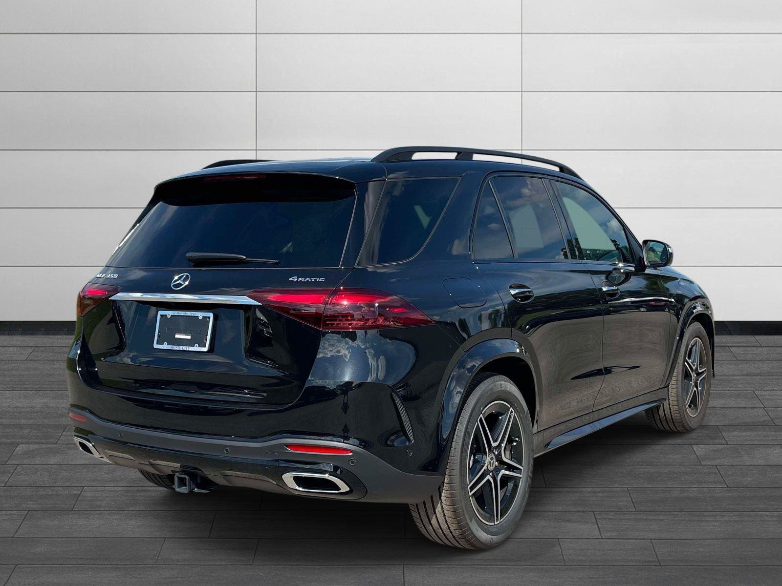 Used 2026 Mercedes-Benz GLE 350 4MATIC image 3