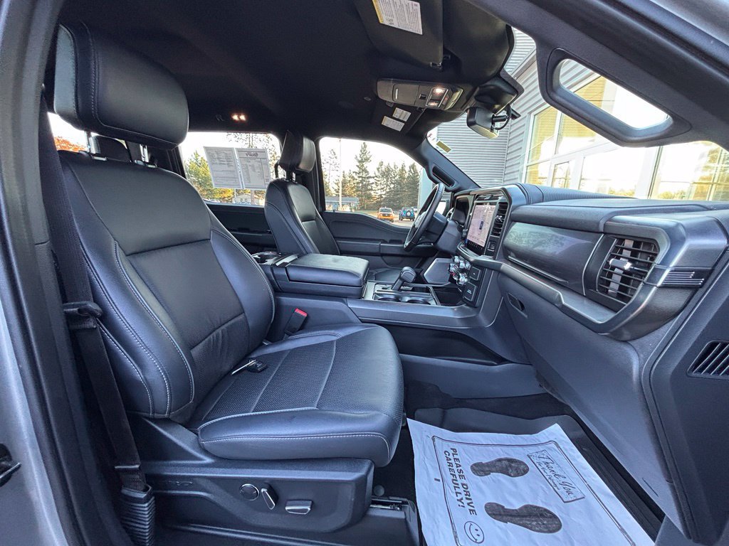 Used 2025 Ford F150 Lariat w/ Equipment Group 502A High AWD/4WD image 19