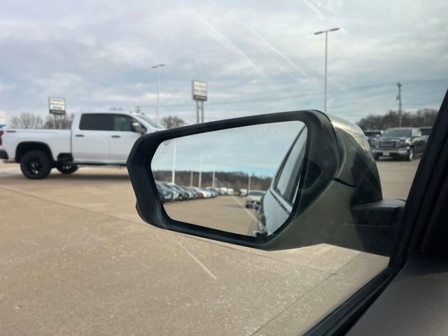 Used 2023 Chevrolet Equinox LT image 56