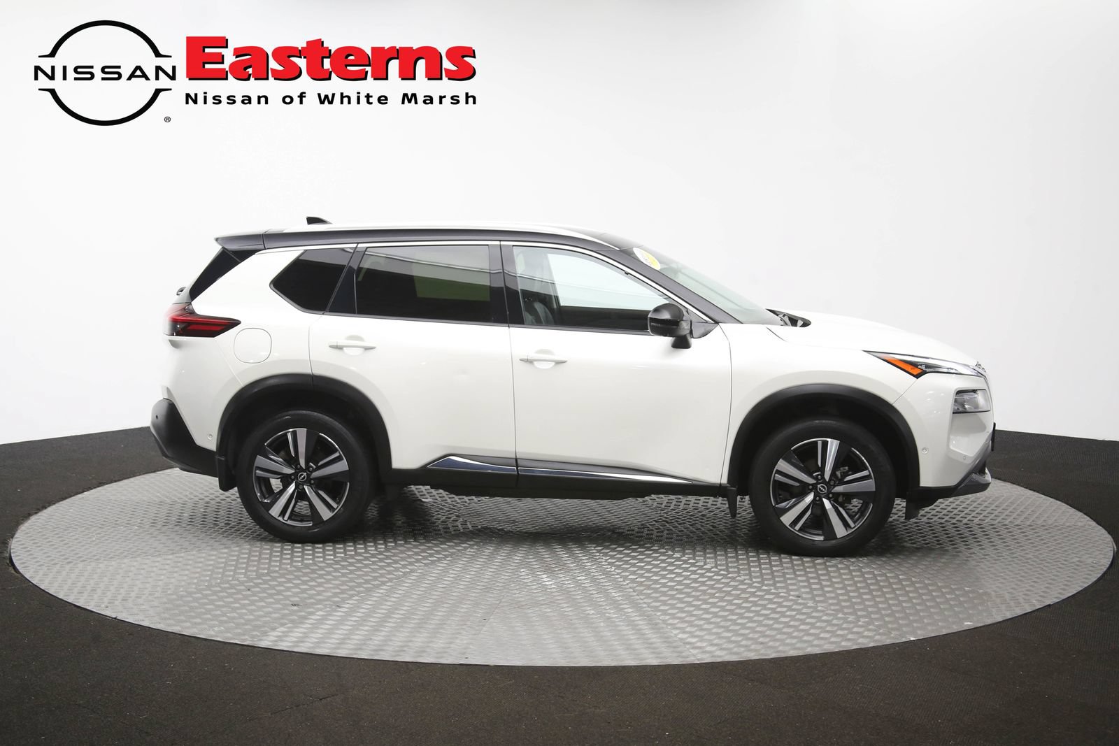 Used 2023 Nissan Rogue SL w/ SL Premium Package AWD/4WD image 42