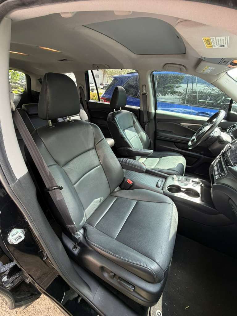 Used 2021 Honda Pilot Special Edition image 7