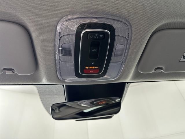 Used 2024 Hyundai Elantra Limited image 24