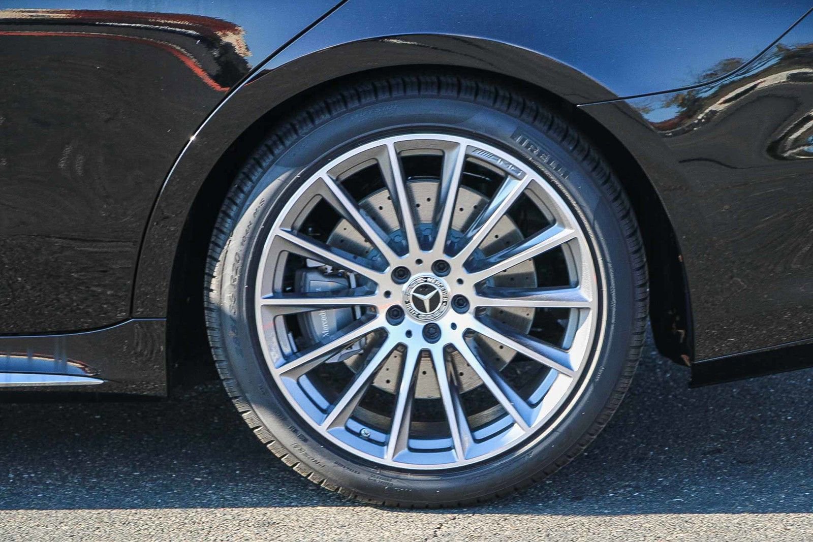 New 2026 Mercedes-Benz S 580 4MATIC Sedan image 10