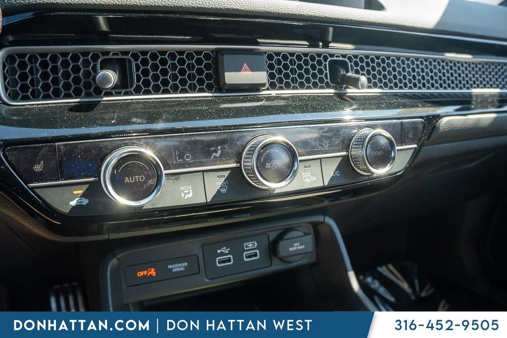 Used 2024 Honda Civic Sport Touring image 10