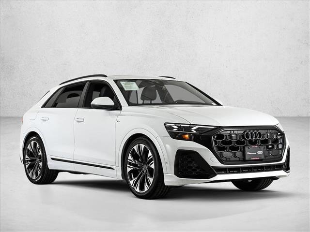Certified 2025 Audi Q8 Prestige w/ Prestige Package image 3