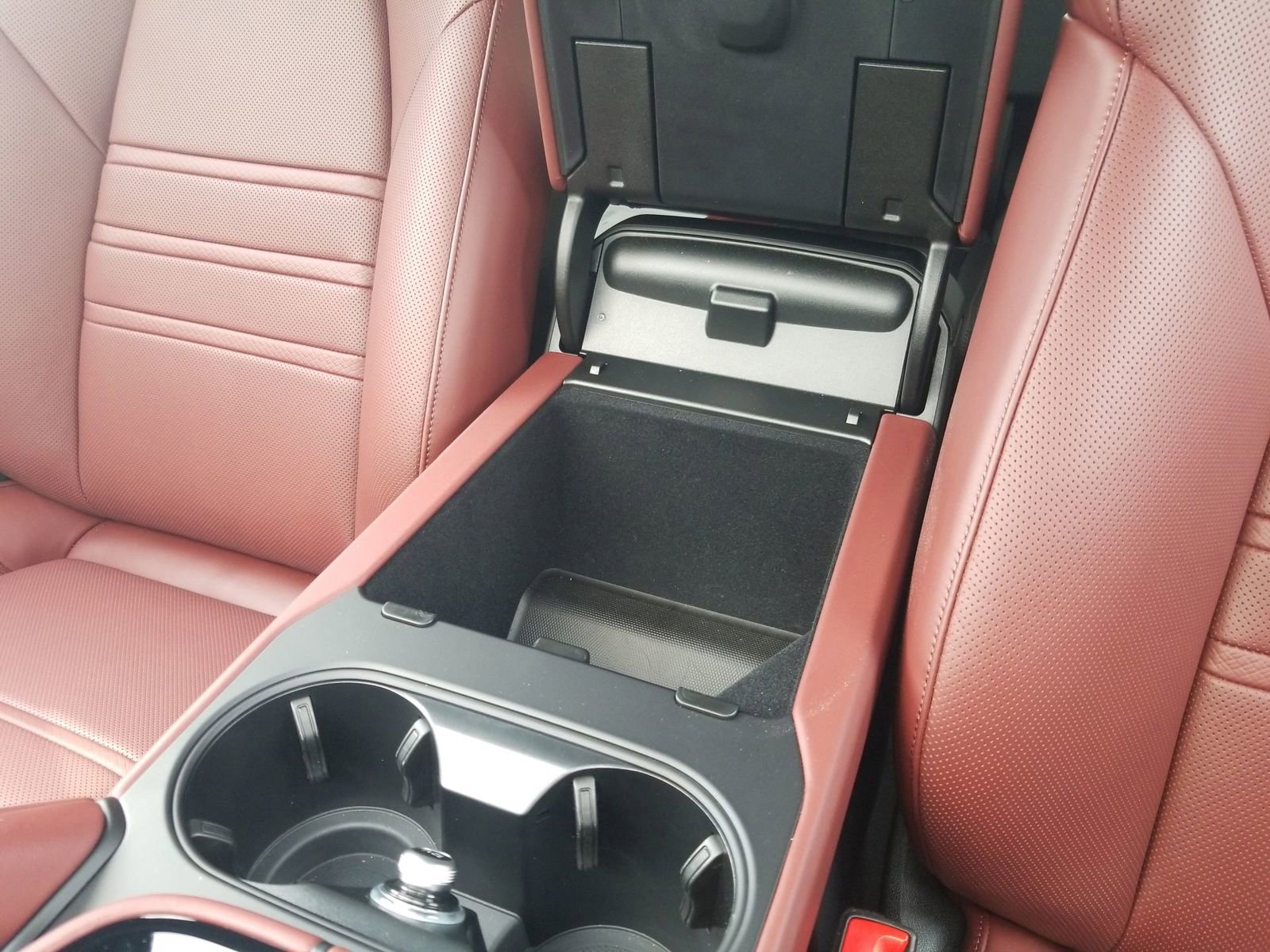 Certified 2025 Porsche Cayenne GTS image 21