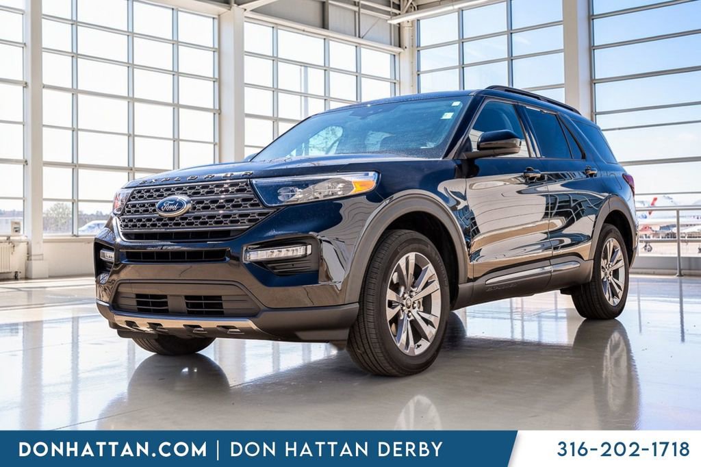 Used 2023 Ford Explorer XLT w/ Equipment Group 202A AWD/4WD image 1