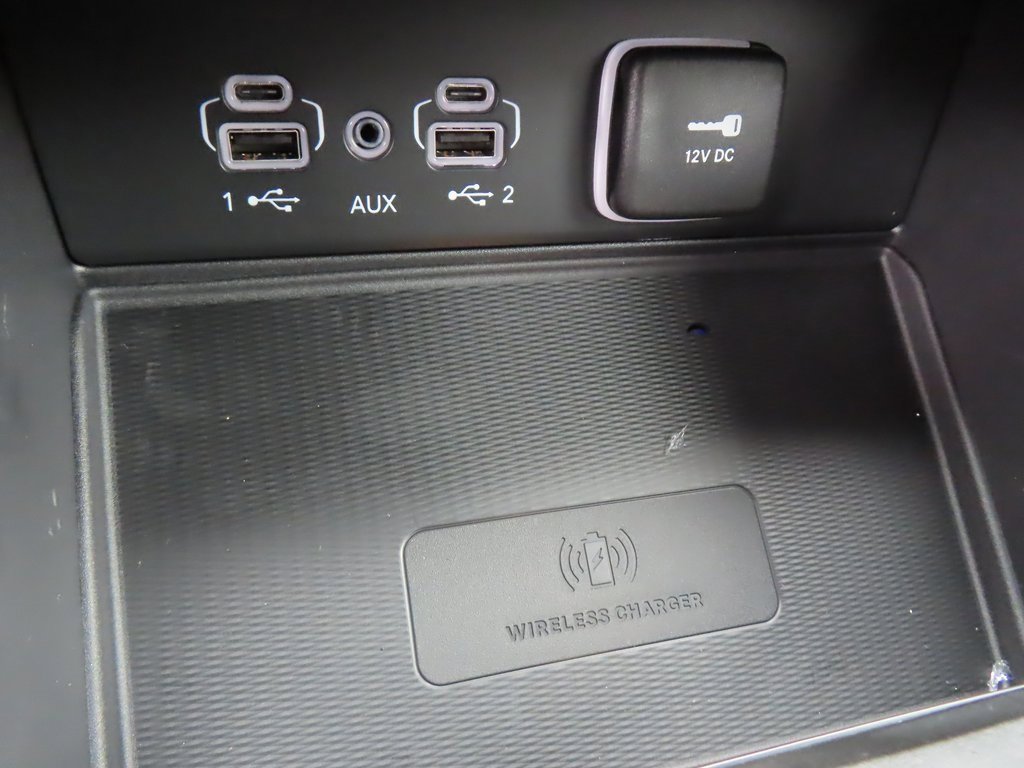 New 2025 Jeep Grand Cherokee Limited w/ Luxury Tech Group II image 11