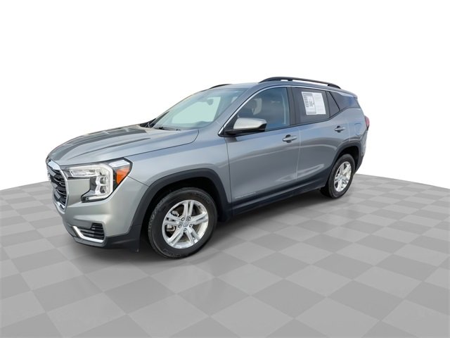 Certified 2023 GMC Terrain SLE w/ Driver Convenience Package image 4