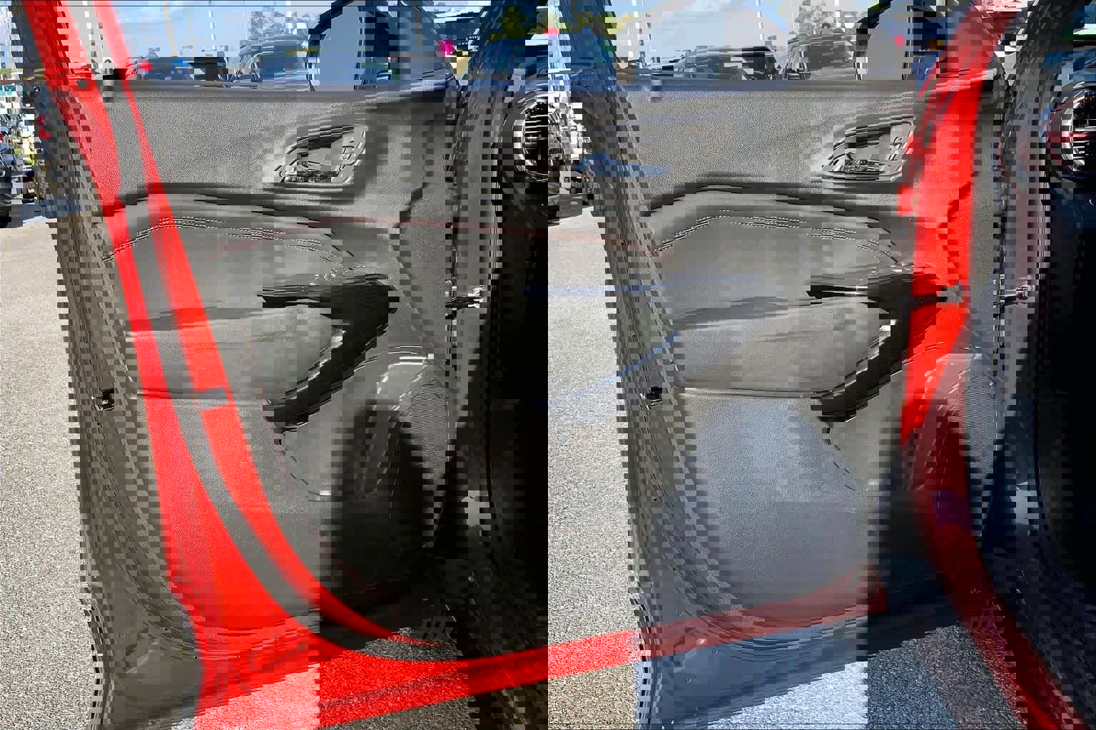 Used 2024 Chevrolet Trax RS w/ Sunroof Package image 21