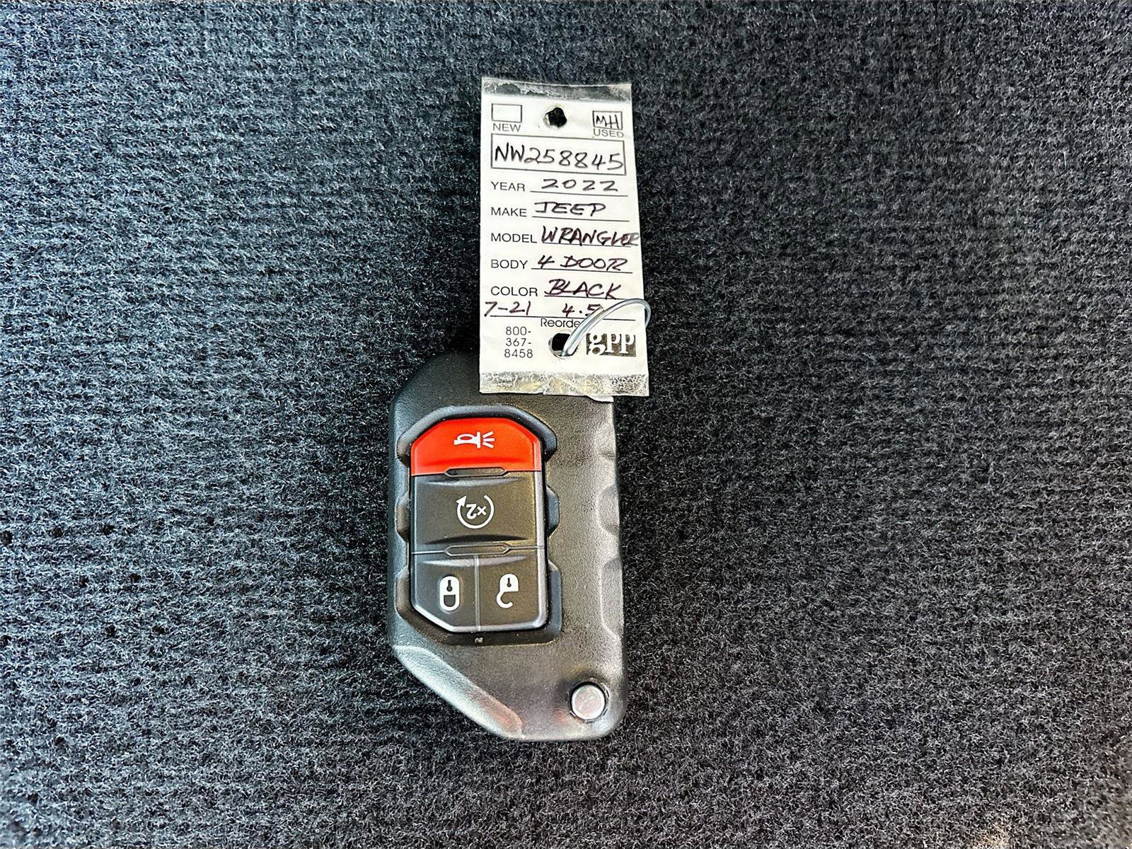 Used 2022 Jeep Wrangler Unlimited Sahara w/ LED Lighting Group image 38