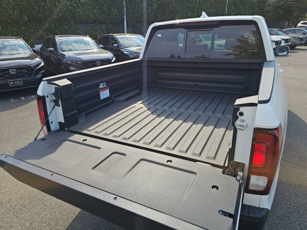 New 2025 Honda Ridgeline RTL image 11