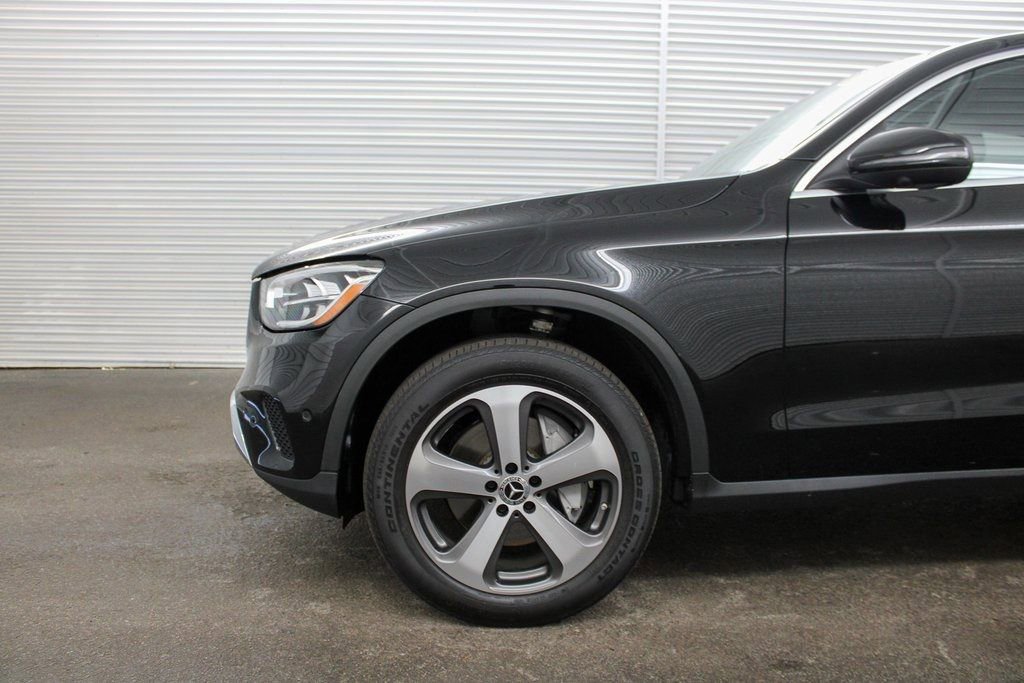 Used 2022 Mercedes-Benz GLC 300 4MATIC Coupe image 17