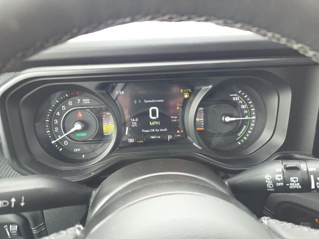 Used 2025 Jeep Wrangler Unlimited Rubicon 4xe w/ Safety Group image 22