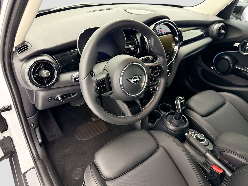 Used 2023 MINI Cooper S FWD image 9
