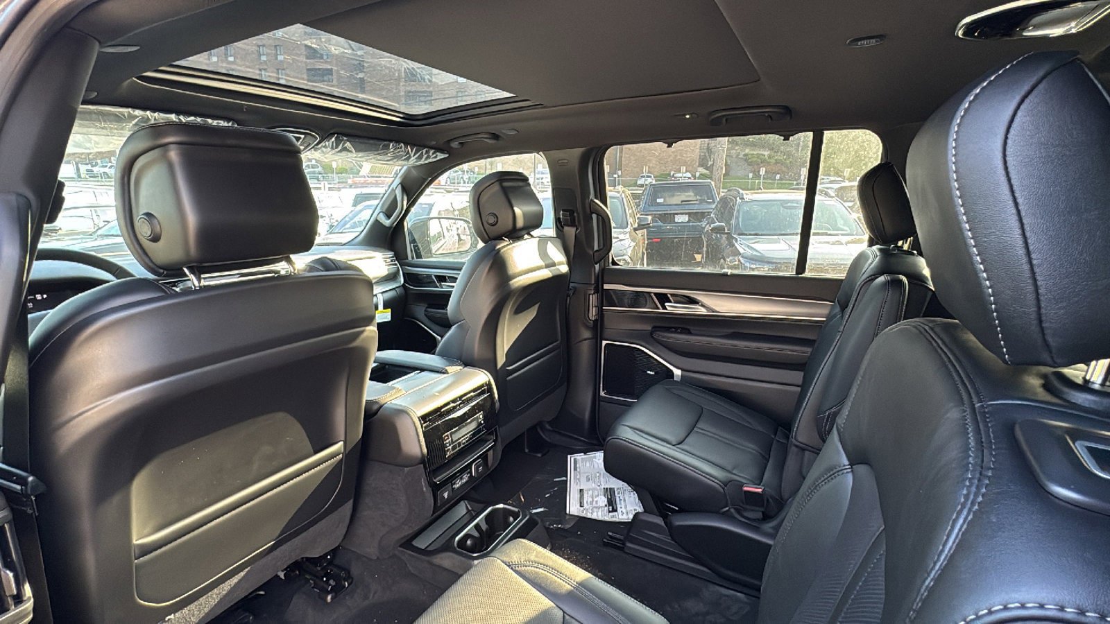 New 2026 Jeep Grand Wagoneer L Limited image 27