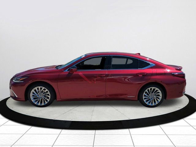Used 2019 Lexus ES 300h Ultra Luxury w/ Accessory Package 2 image 6