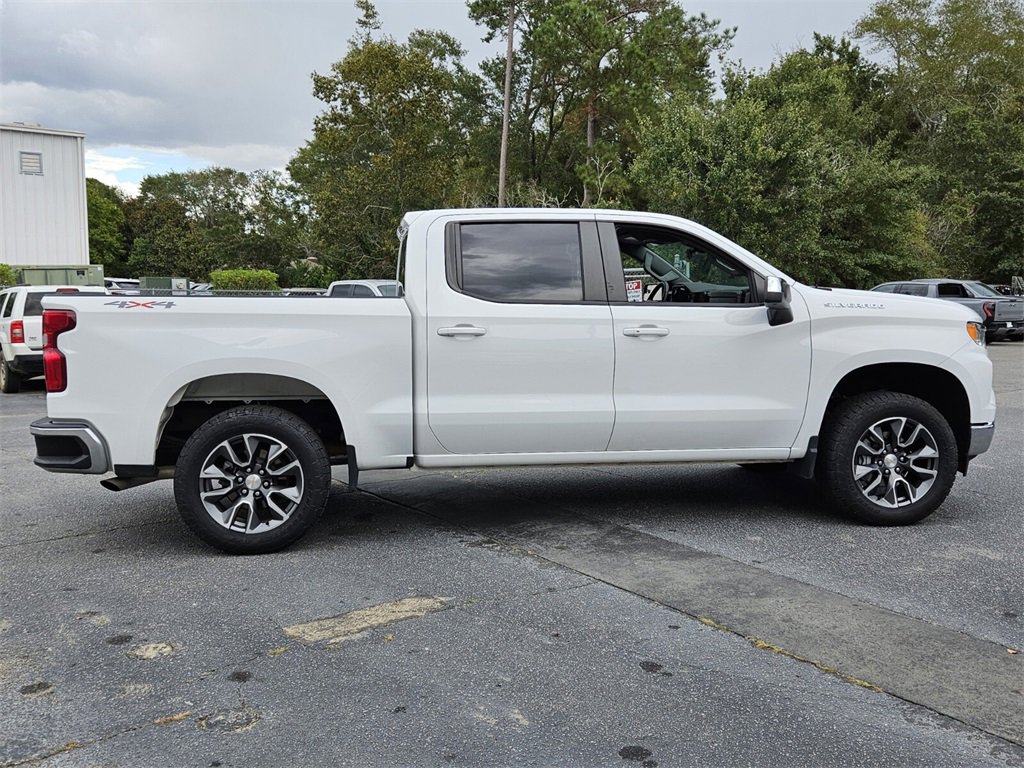 Certified 2024 Chevrolet Silverado 1500 LT image 11