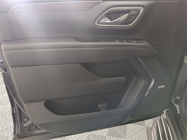 Used 2022 Chevrolet Tahoe LT w/ Luxury Package image 10