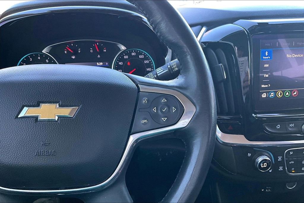 Used 2020 Chevrolet Traverse Premier w/ LPO, Black Accent Package AWD/4WD image 13