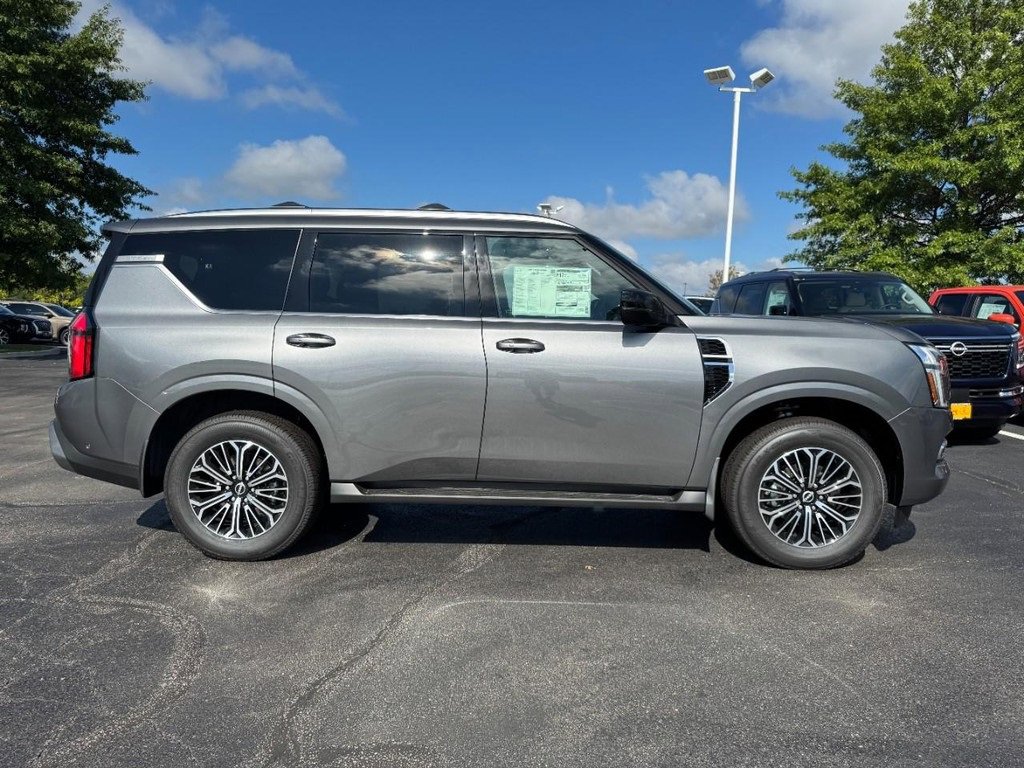 New 2025 Nissan Armada SL w/ Captain's Chari Seat Package image 2