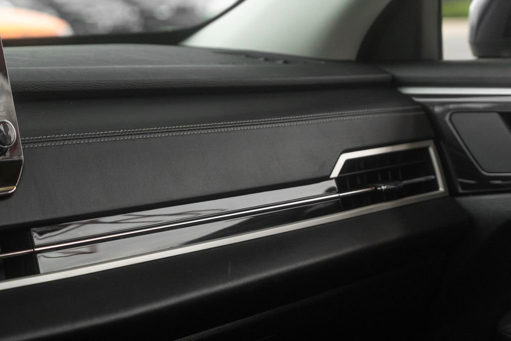 Used 2024 Mitsubishi Outlander SE Black Edition image 25