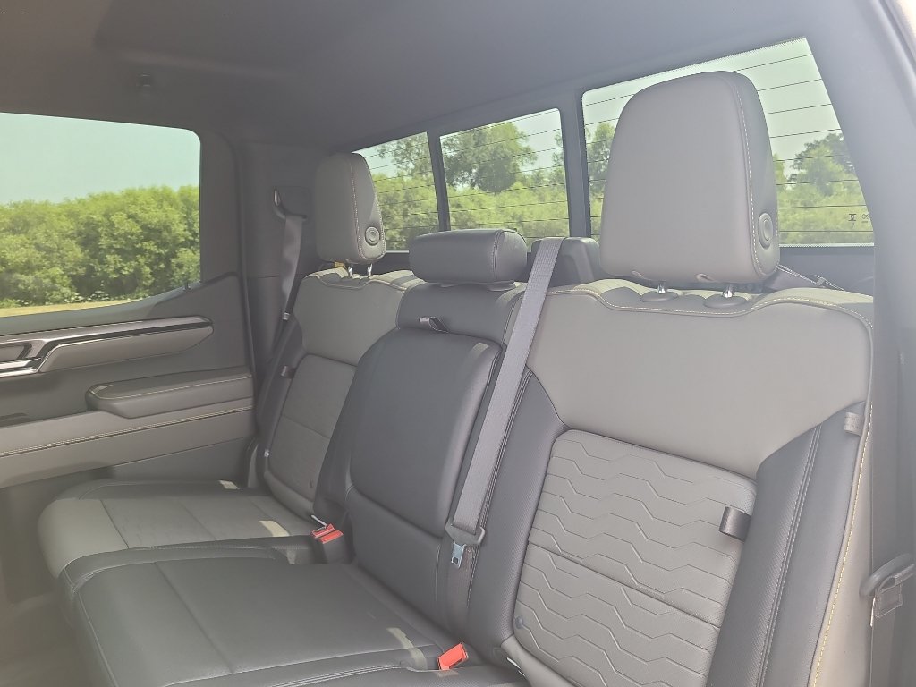 Used 2024 Chevrolet Silverado 1500 ZR2 w/ Technology Package AWD/4WD image 35