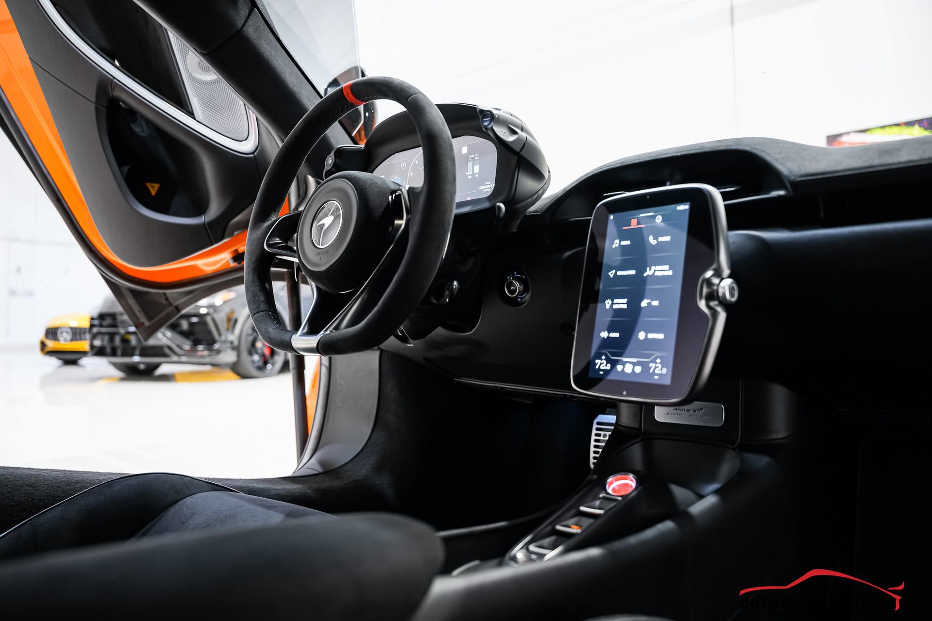 Used 2023 McLaren Artura image 51