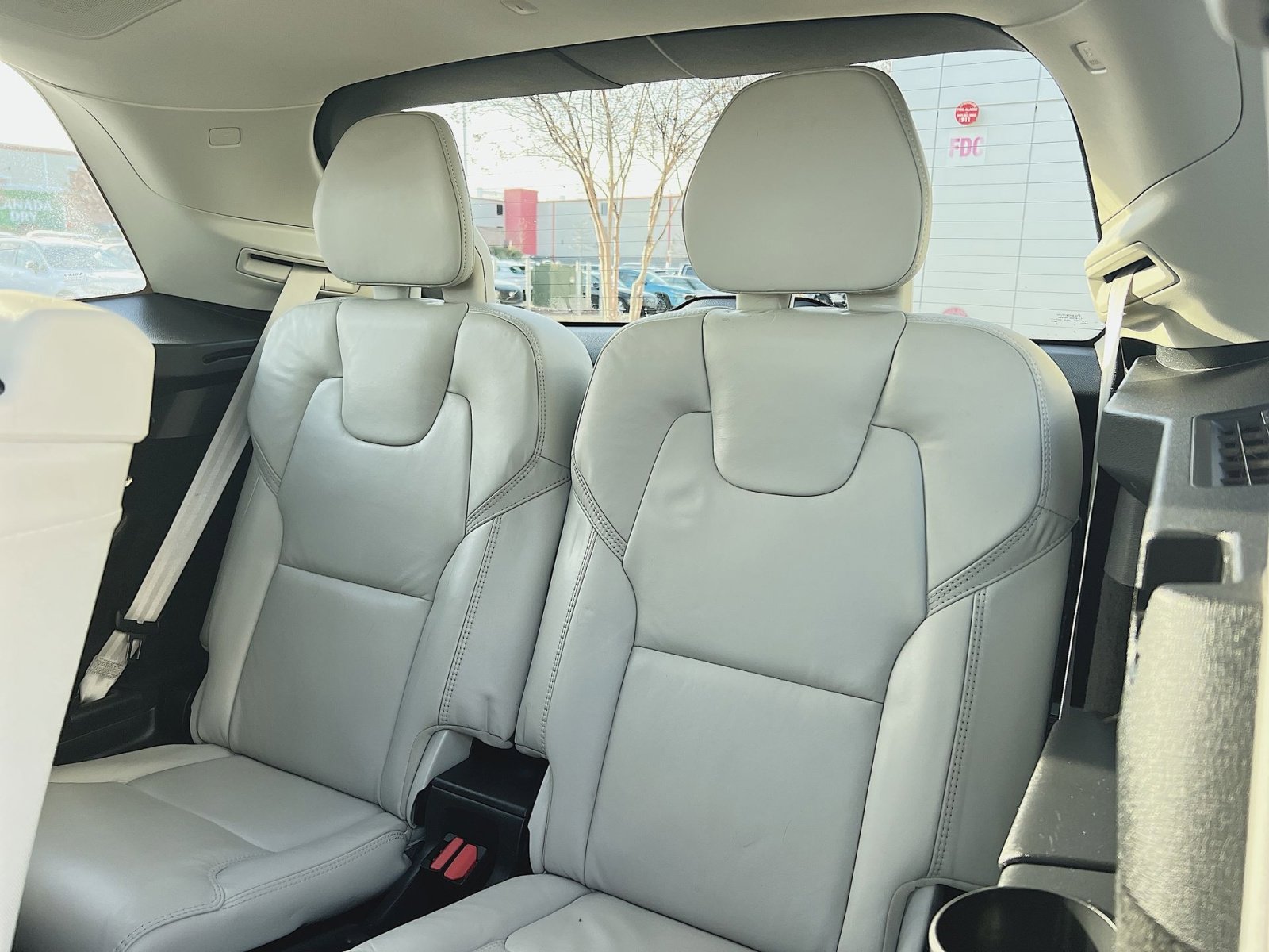 Certified 2023 Volvo XC90 B6 Ultimate w/ Protection Package image 26