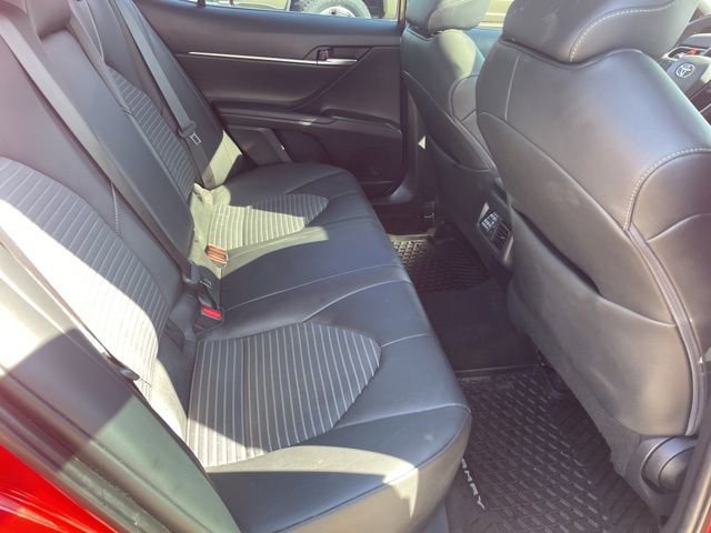 Used 2023 Toyota Camry SE image 15