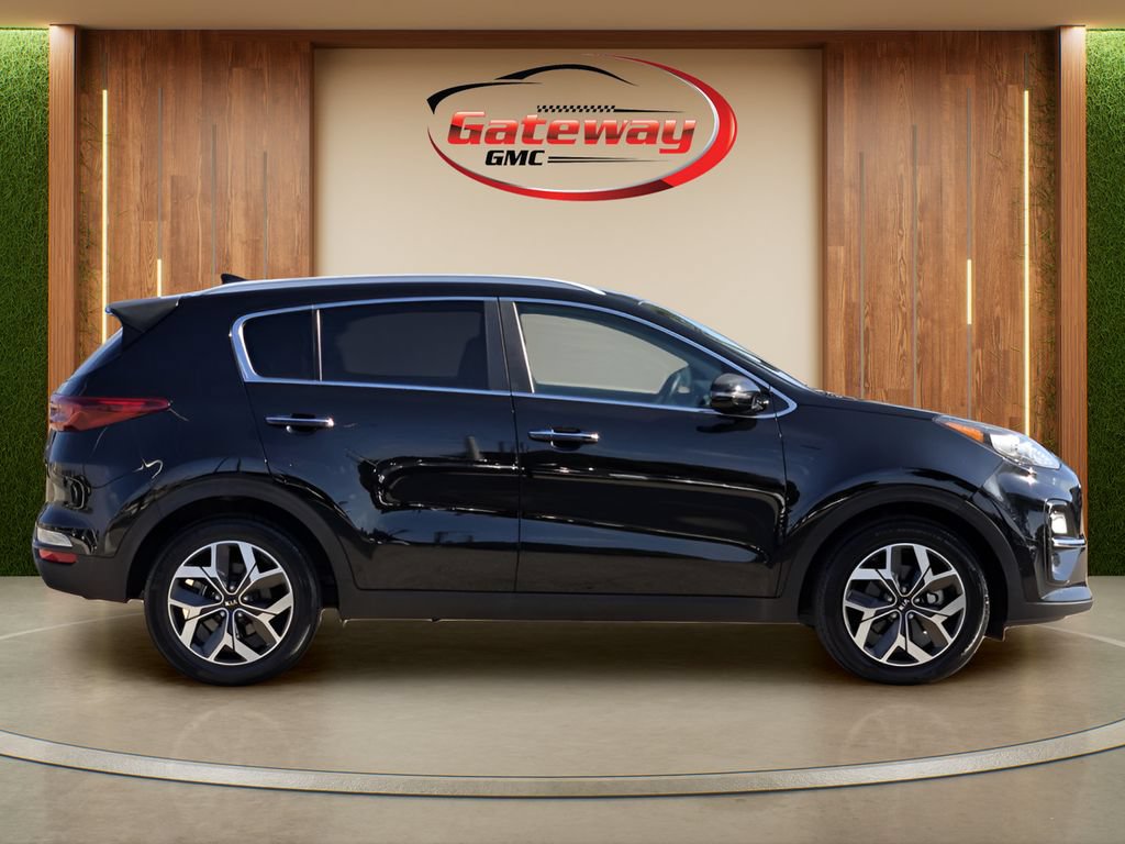 Used 2021 Kia Sportage EX FWD image 4